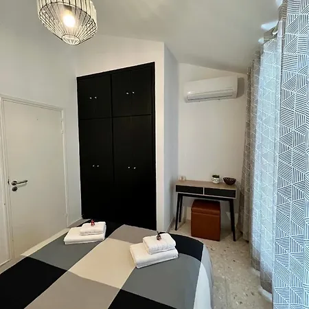 Kermia House 43 *