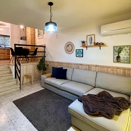 Kermia House 43 Apartament *